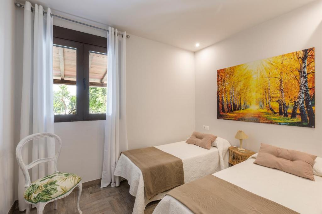 Postel nebo postele na pokoji v ubytování VILLA FINA (piscina/wifi/barbacoa/parking)