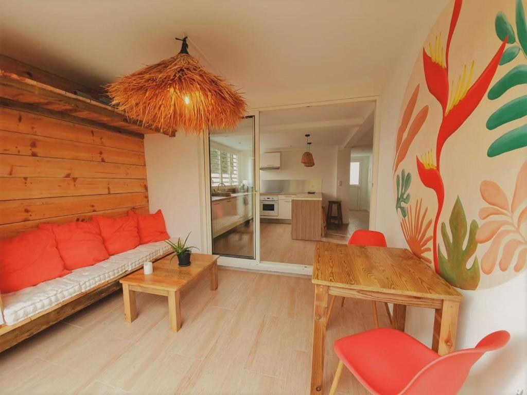 Kuchyň nebo kuchyňský kout v ubytování Kozycoco - Suite Kozy - séjour tropical au calme