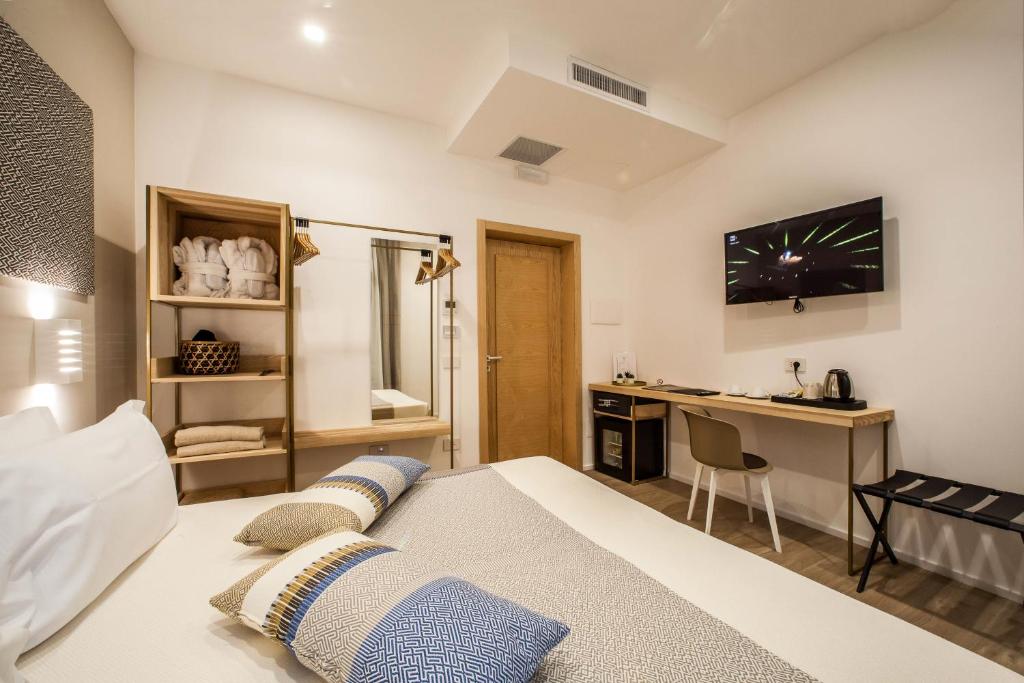 NOHA Lifestyle Hotel - Adults Only - 11