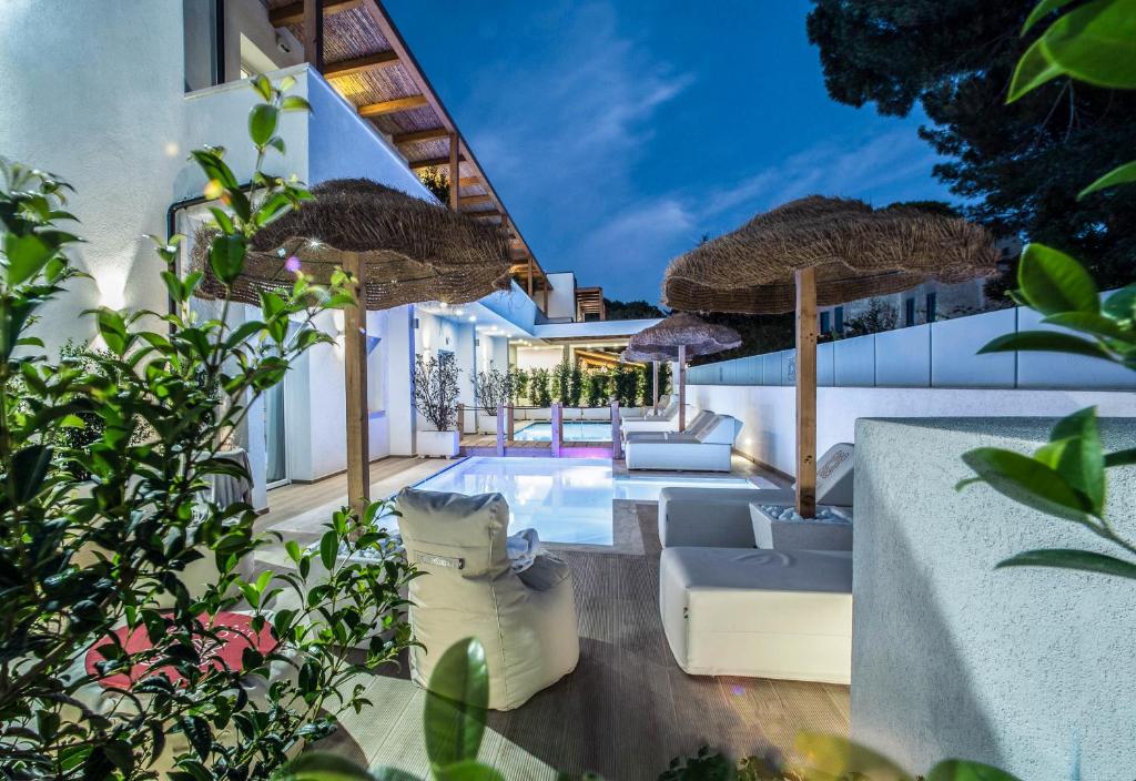 NOHA Lifestyle Hotel - Adults Only - 6