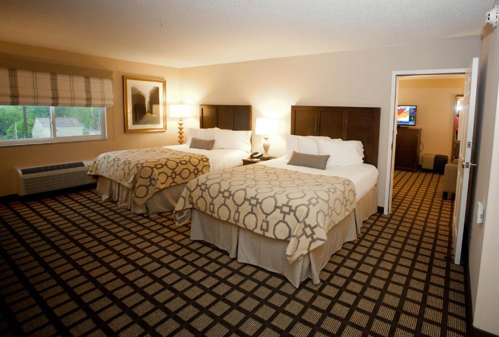 Baymont by Wyndham Erie - 