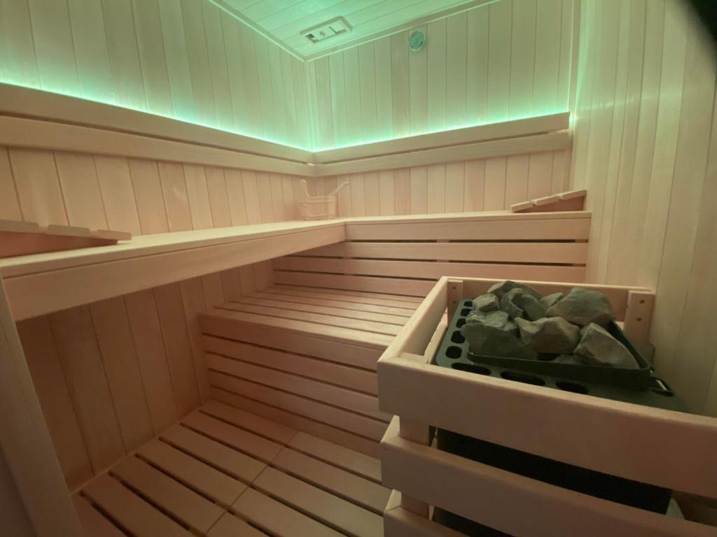 Prestige Apartments 12 - Suite With Sauna