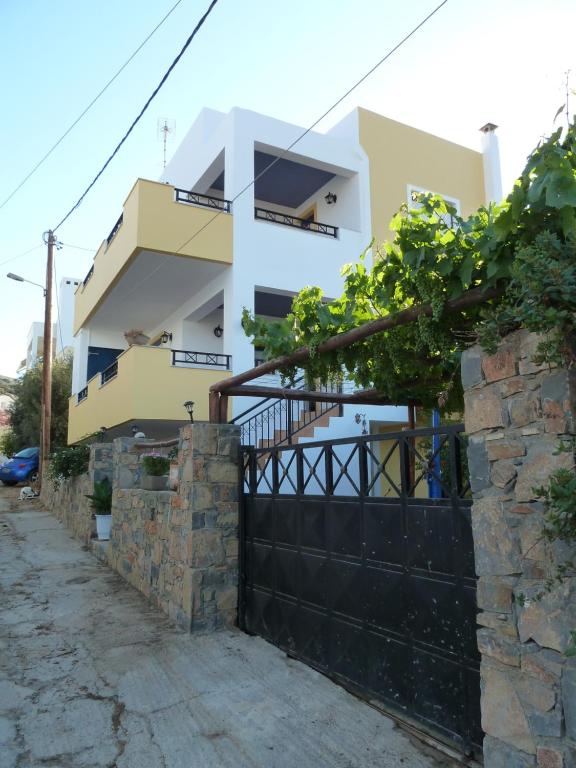 Budova, v ktorej sa vila nachádza