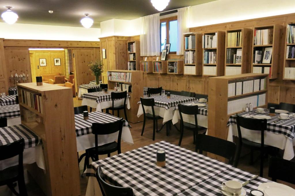 Restaurace v ubytování Pensiun Aldier