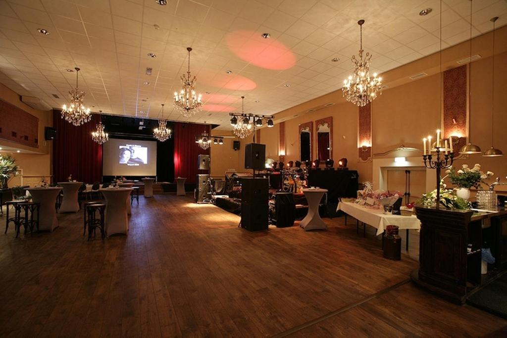 Hosté ubytování Hotel Restaurant Riche