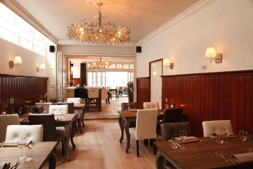Posezení v ubytování Hotel Restaurant Riche