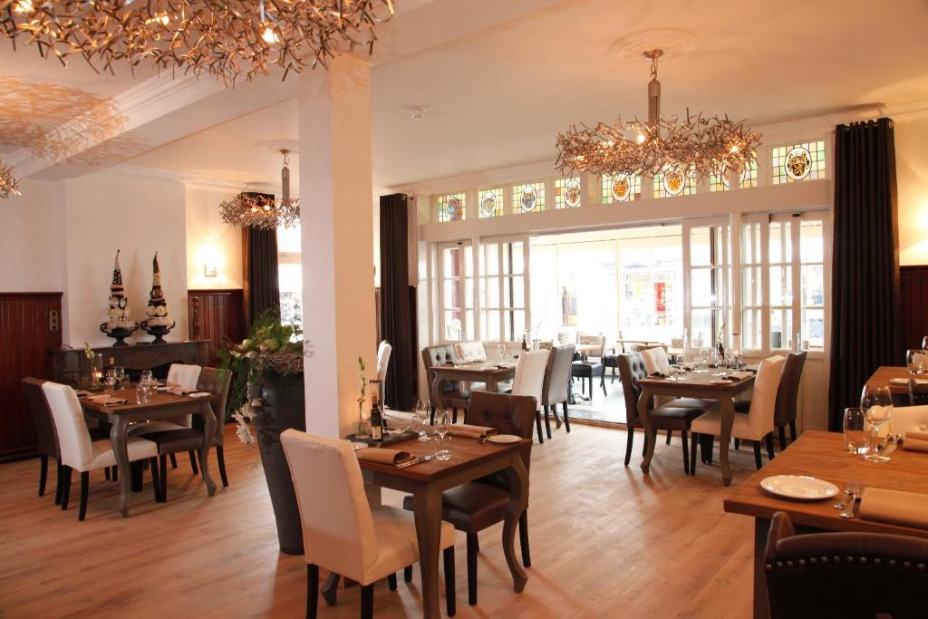 Restaurace v ubytování Hotel Restaurant Riche