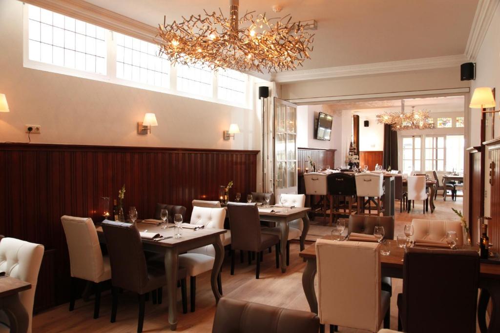 Restaurace v ubytování Hotel Restaurant Riche