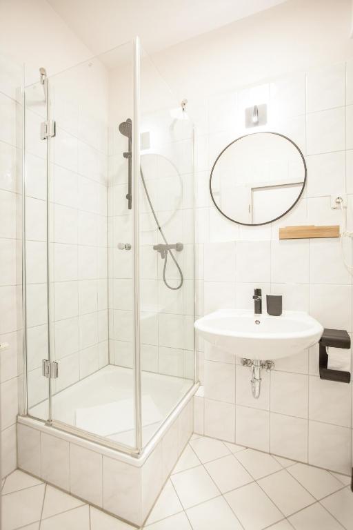 TM Hotel Düsseldorf - Resim 19