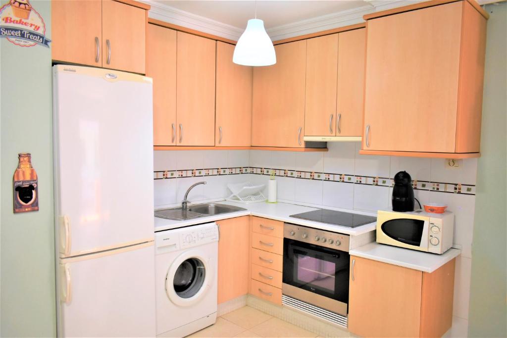Kuchyňa alebo kuchynka v ubytovaní Apartment Paraiso