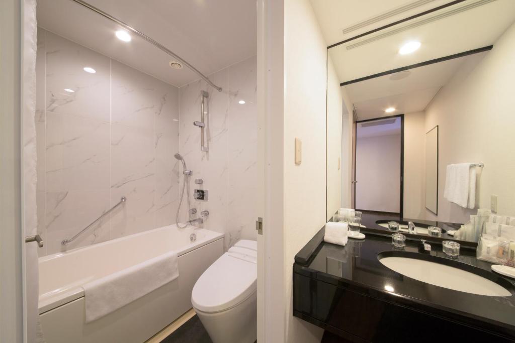 ANA Crowne Plaza Osaka by IHG - Standard Twin Room