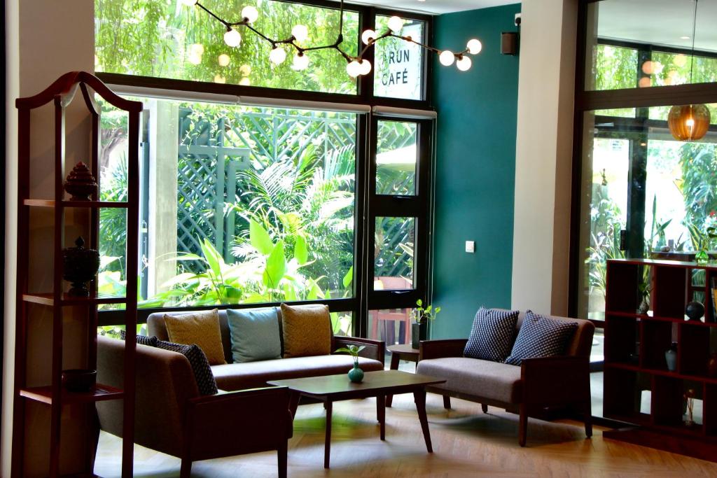 Posezení v ubytování Indra Hotel