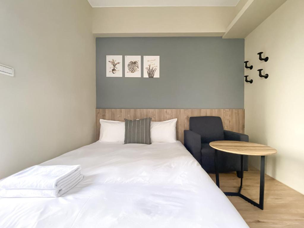 想想旅居 Allegro Hostel客房内的一张或多张床位