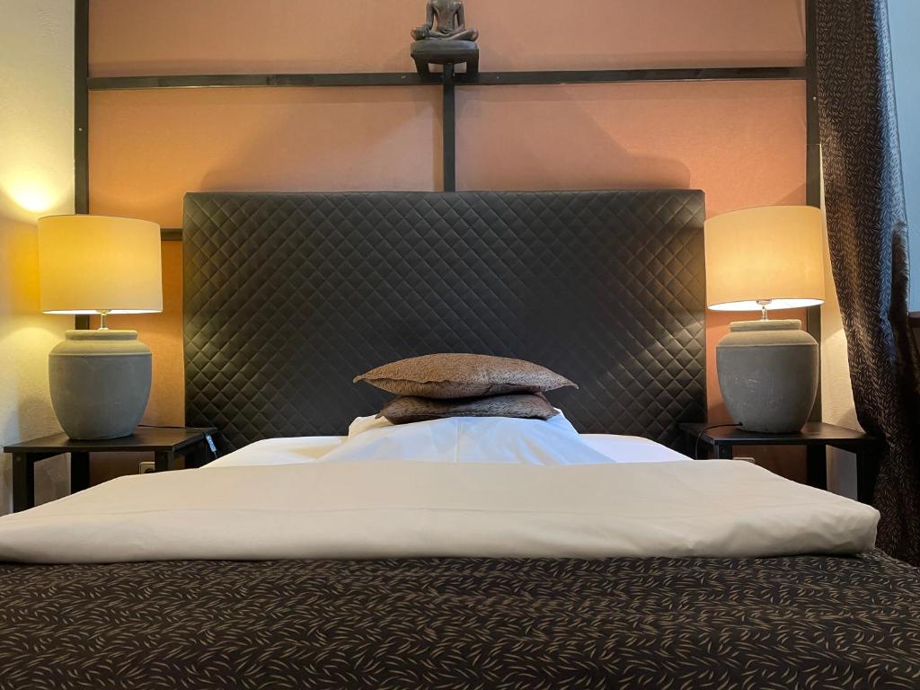 Hotel Am Volksgarten - Resim 16