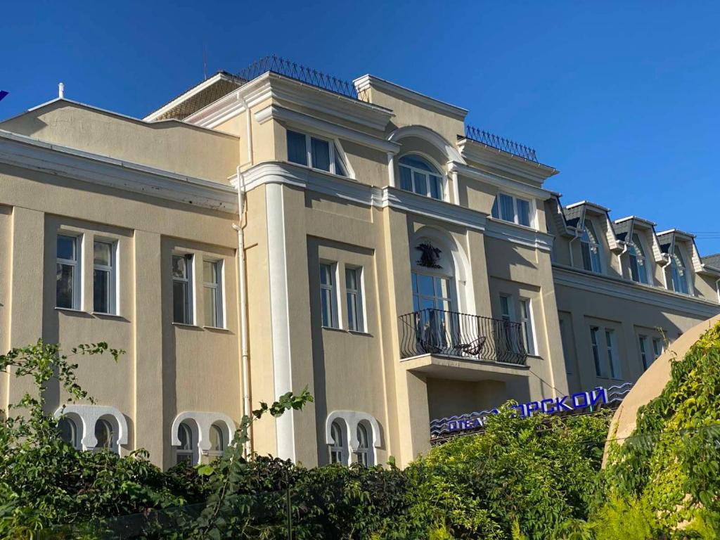 Budova, kde se hotel nachází