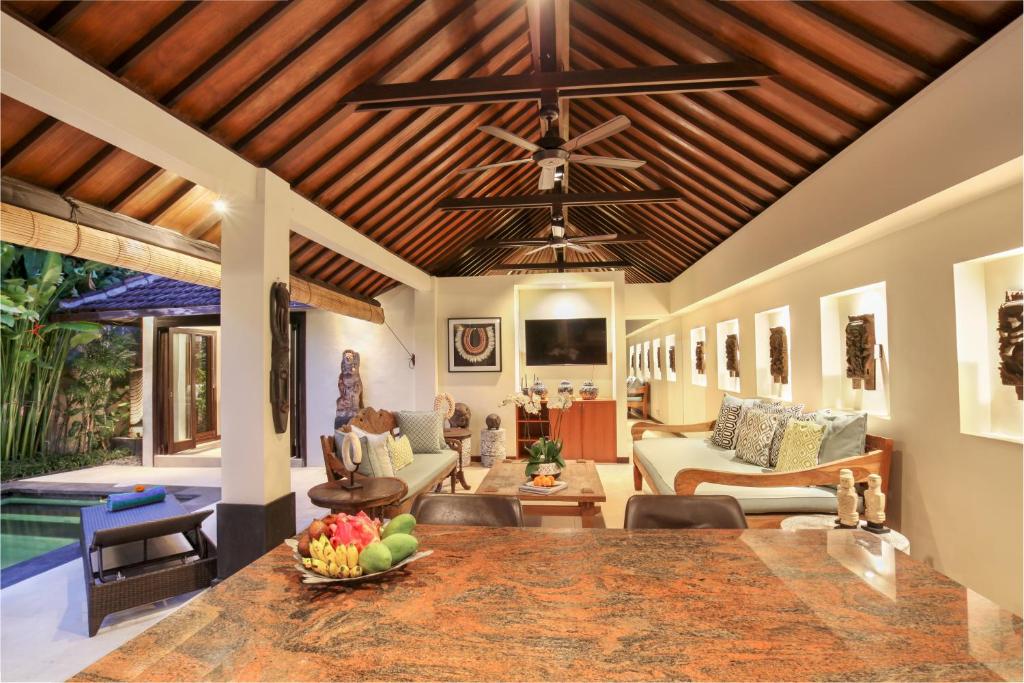 Asrina Villa's Seminyak - 6