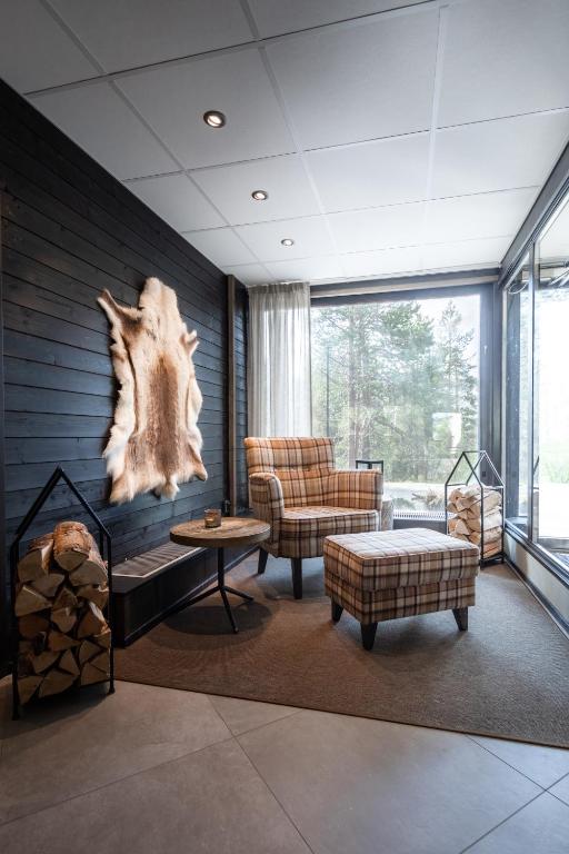 Posezení v ubytování Lapland Hotels Sky Ounasvaara