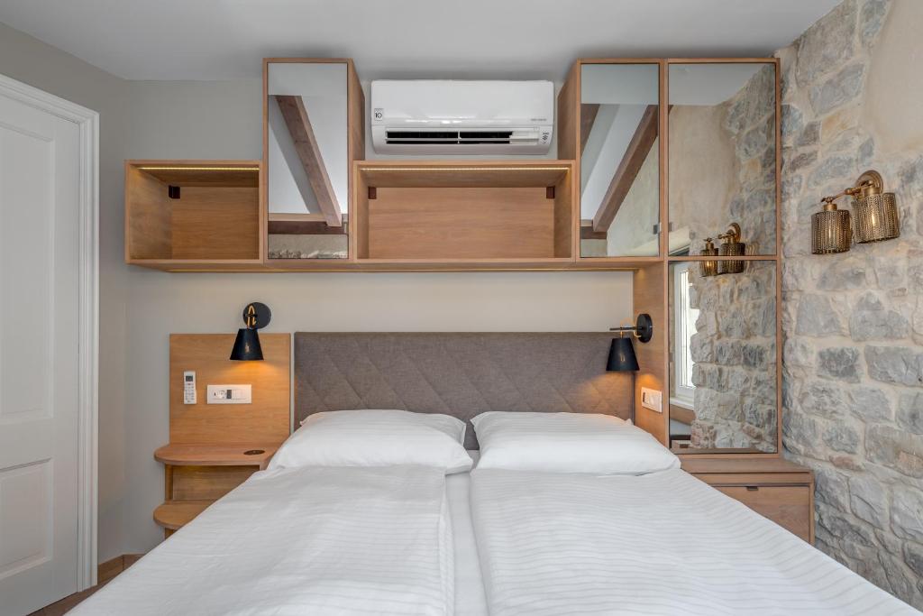Posteľ alebo postele v izbe v ubytovaní Palace Luxury Retreat