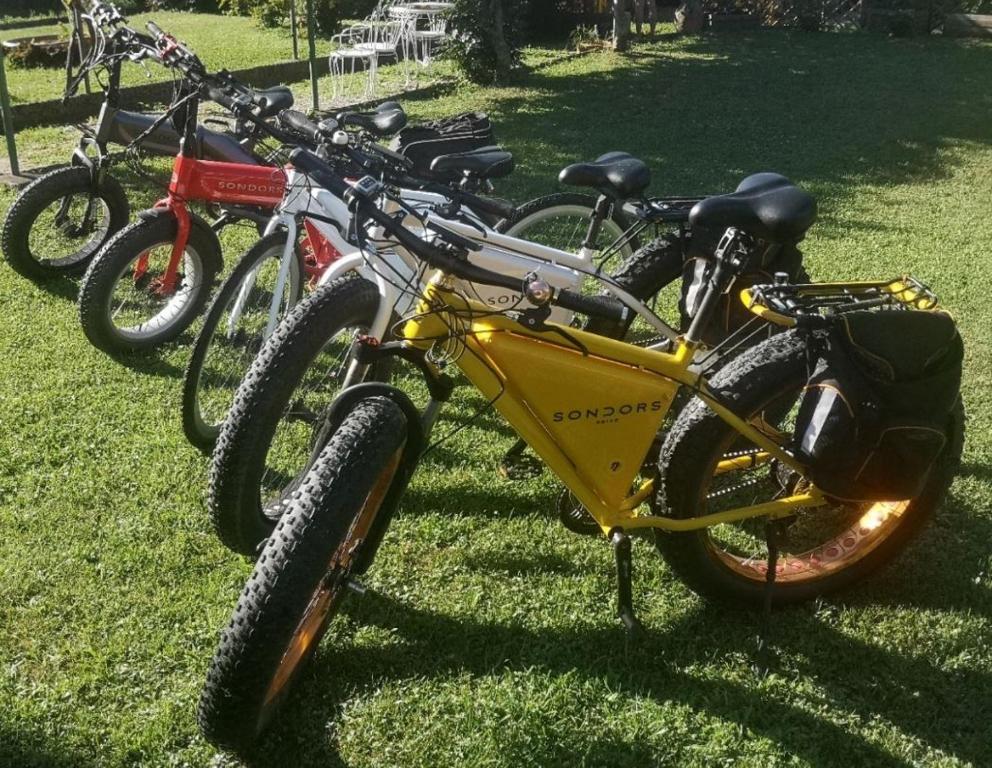 Jízda na kole v ubytování Dragonfly Appartamento Bianca nebo okolí