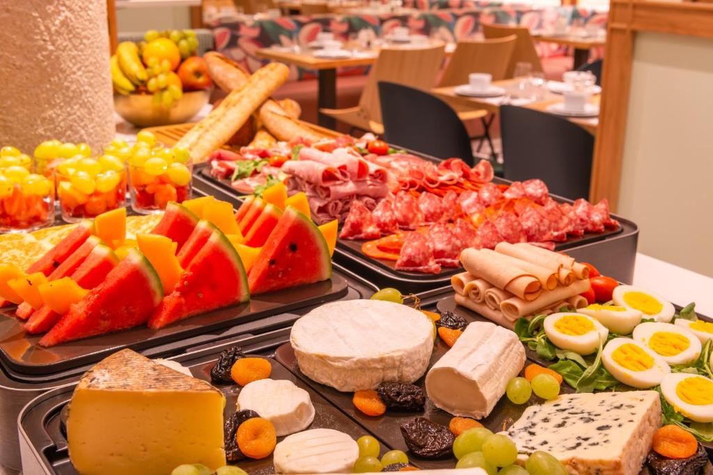 Hotel Yllen Eiffel - Resim 22