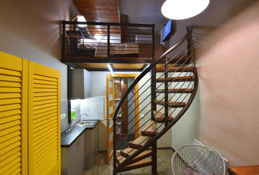 Kuchyň nebo kuchyňský kout v ubytování Mezzanine Hotel