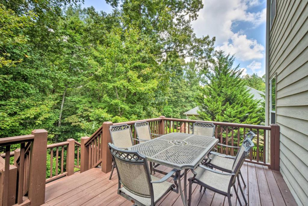 Idyllic Dahlonega House Hike, Sip, and Explore!, Dahlonega (updated