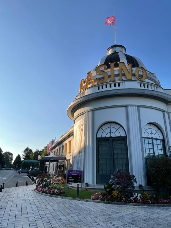 Gallery image of Le Grand Chalet in Bagnoles de l&#39;Orne