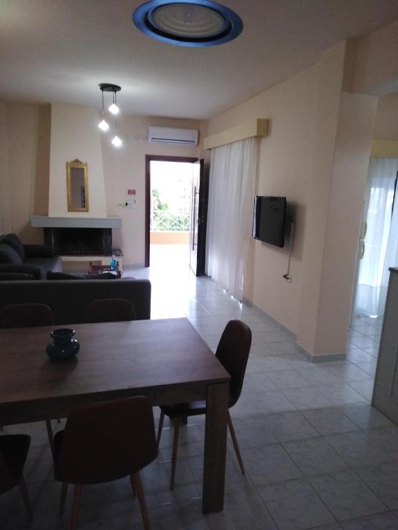 Souvlakis Pool Suites (S.P.S) - 12