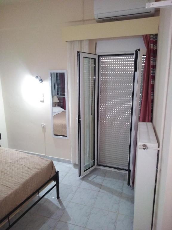 Souvlakis Pool Suites (S.P.S) - 5