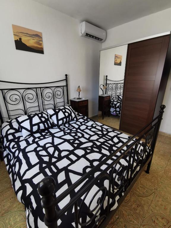 Casa rural Juan y Juana Canino, Tejeda – Precios 2022 ...