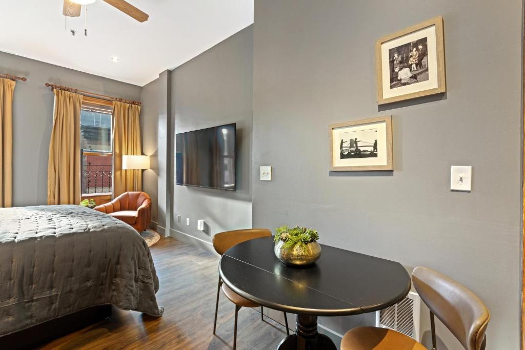 The Historic Blue Moon Hotel - NYC - Suite Junior