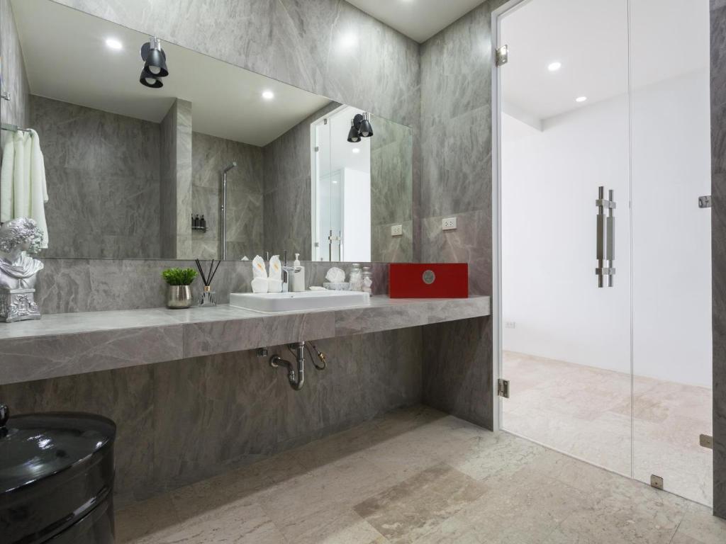 Skye Beach Koh Samui - 15