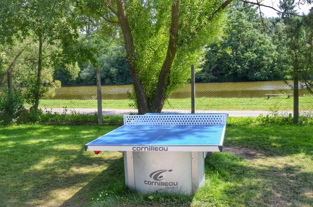Borðtennisaðstaða á Camping Prima eða í nágrenninu