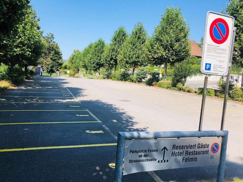 Certifikát, hodnocení, plakát nebo jiný dokument vystavený v ubytování Hotel Felmis