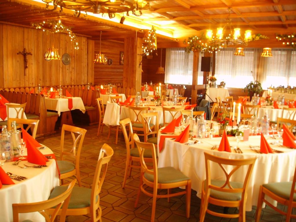 Nhà hàng/khu ăn uống khác tại Hotel & Gästehaus Krone