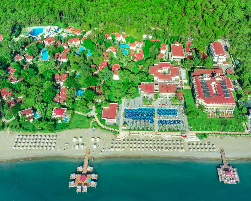 an aerial view of a resort near the water at Sherwood Exclusive Kemer - Kids Concept in Kemer