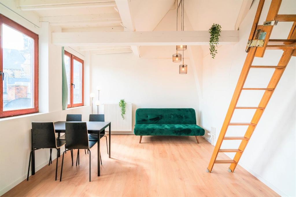 Saint Pauls Central Residence - Penthouse Apartment