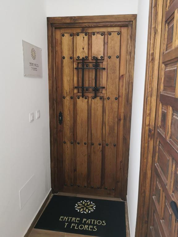 Entre patios y flores - 11