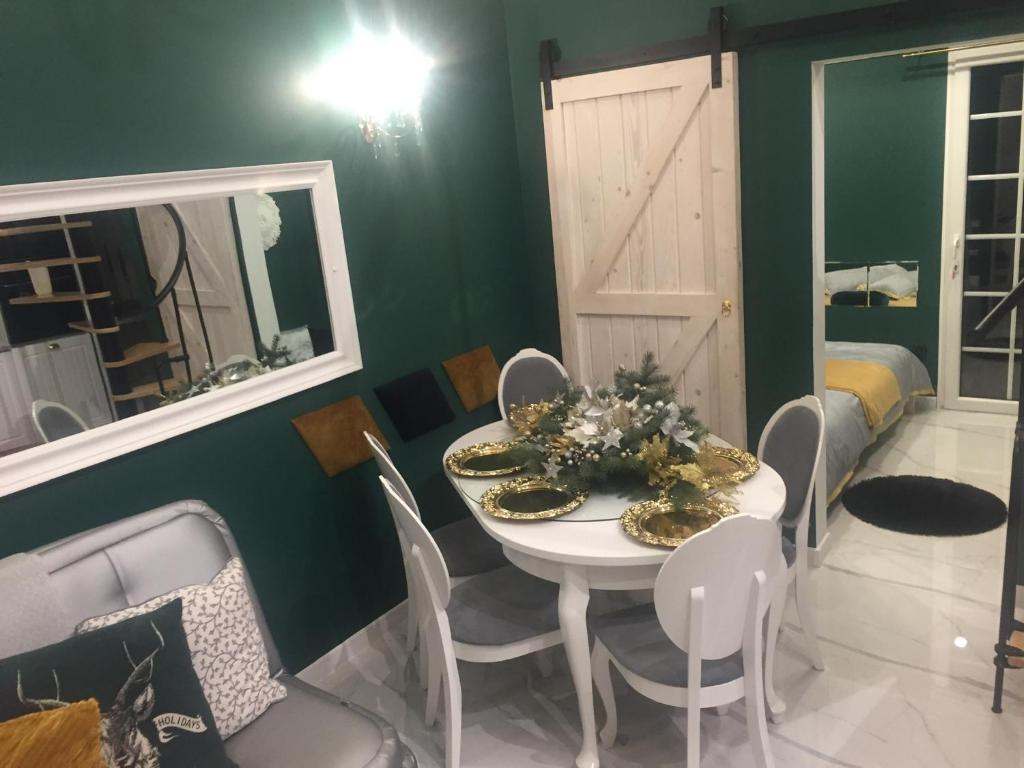 Posedenie v ubytovaní Domek w Pieninach Apartament Pałacowy Liliana