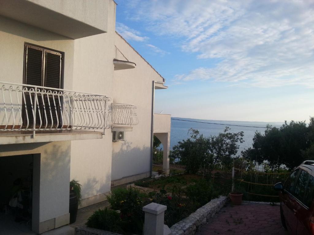 Příroda nedaleko apartmánu