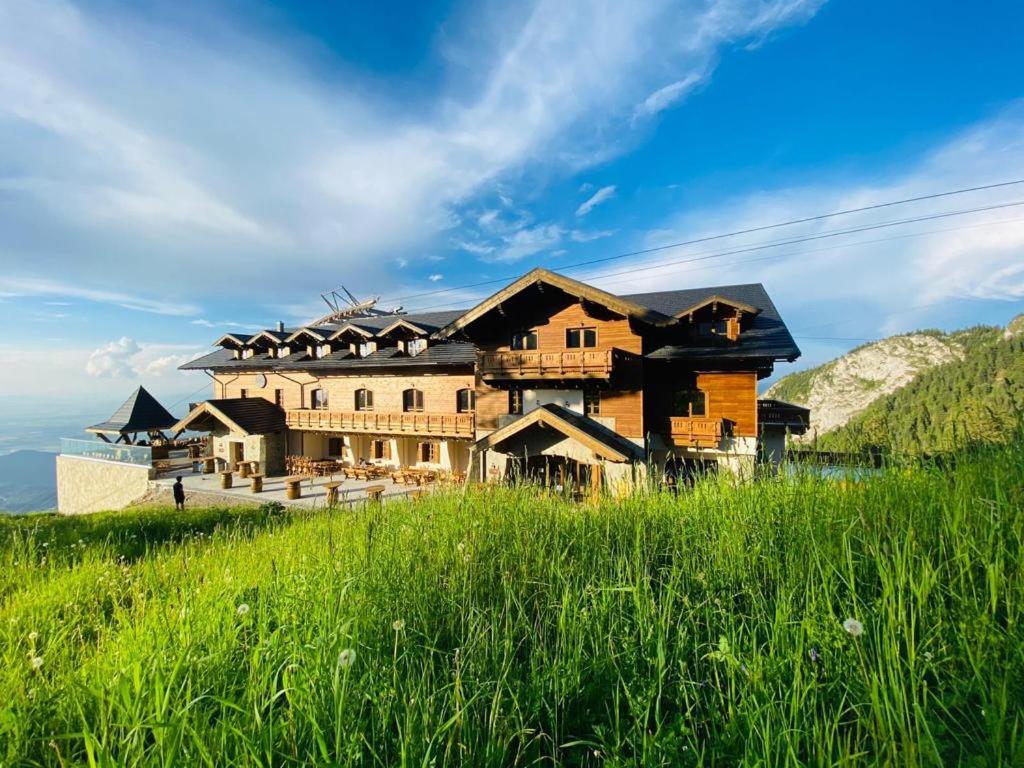 Příroda nedaleko hotelu