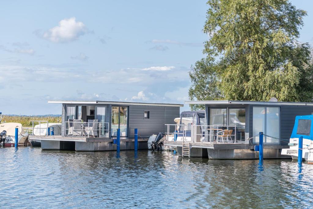 Marina Martinshafen - Apartamentos Flotantes Plus
