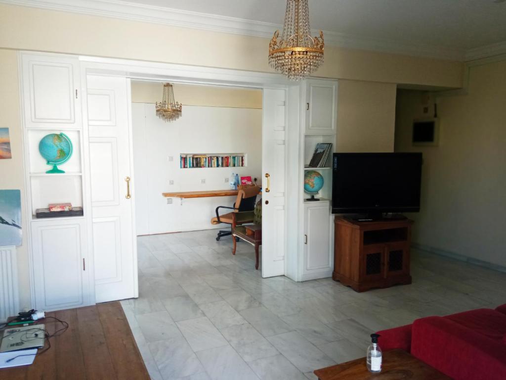 TV a/nebo společenská místnost v ubytování NEX Hostel