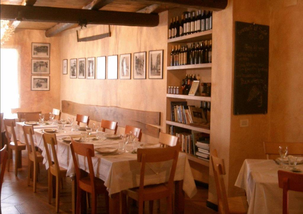 Restaurace v ubytování Sostio a Levante