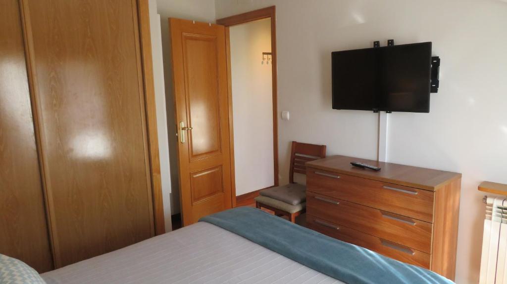 TV a/nebo společenská místnost v ubytování Apart 52 m2 en Sabaris-Baiona