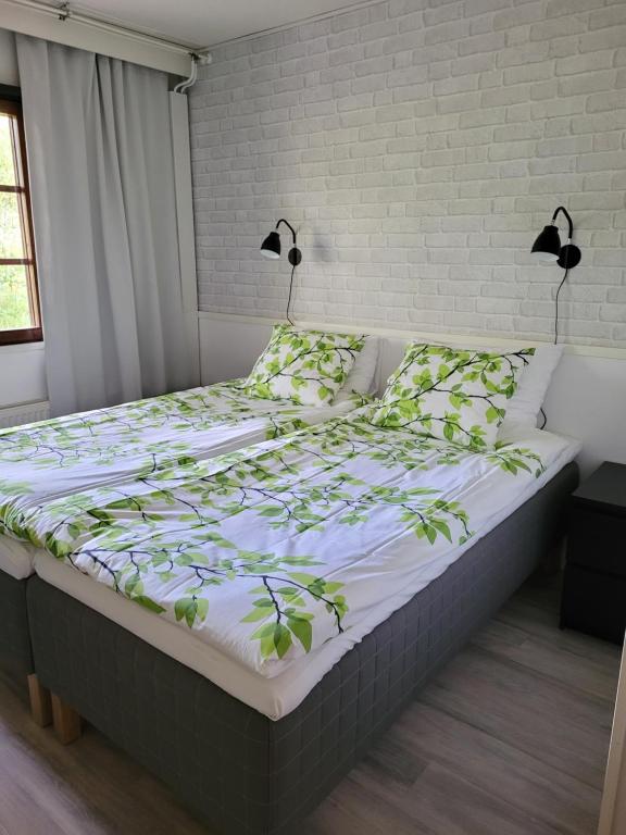 Hotelli Salpakangas - Zweibettzimmer Mit Dusche
