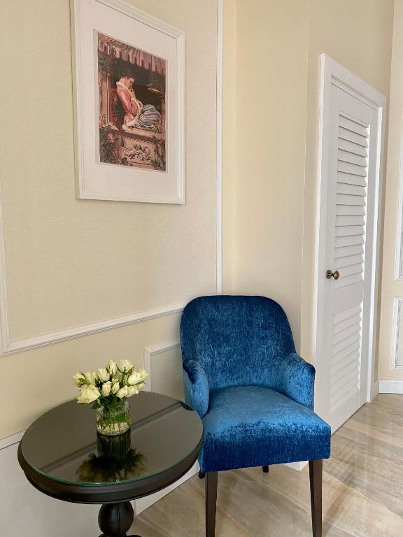 Venetian Bucharest - Resim 16