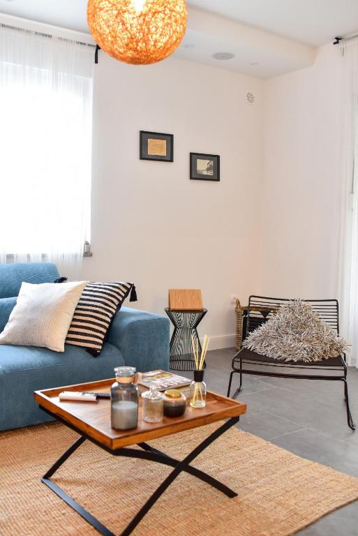 Posedenie v ubytovaní Villa Teuta ZadarVillas