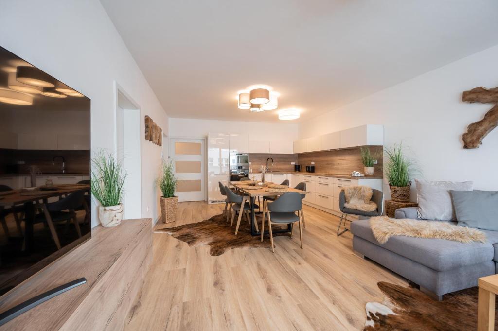Kuchnia lub aneks kuchenny w obiekcie Apartmány Kaskády Luhačovice