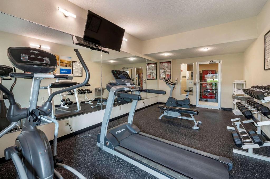 Comfort Inn Indianapolis East photo